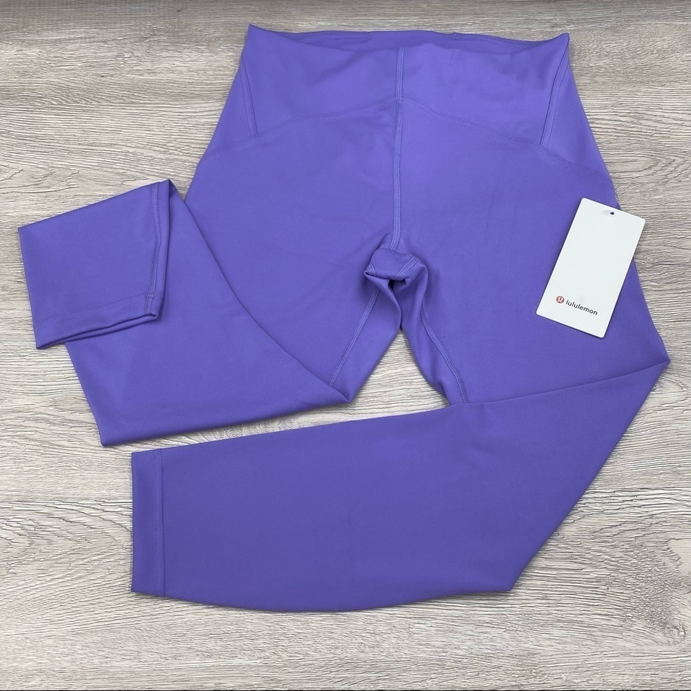 Nwt Lululemon InStill HR Tight 25" in Charged Indigo Size 10